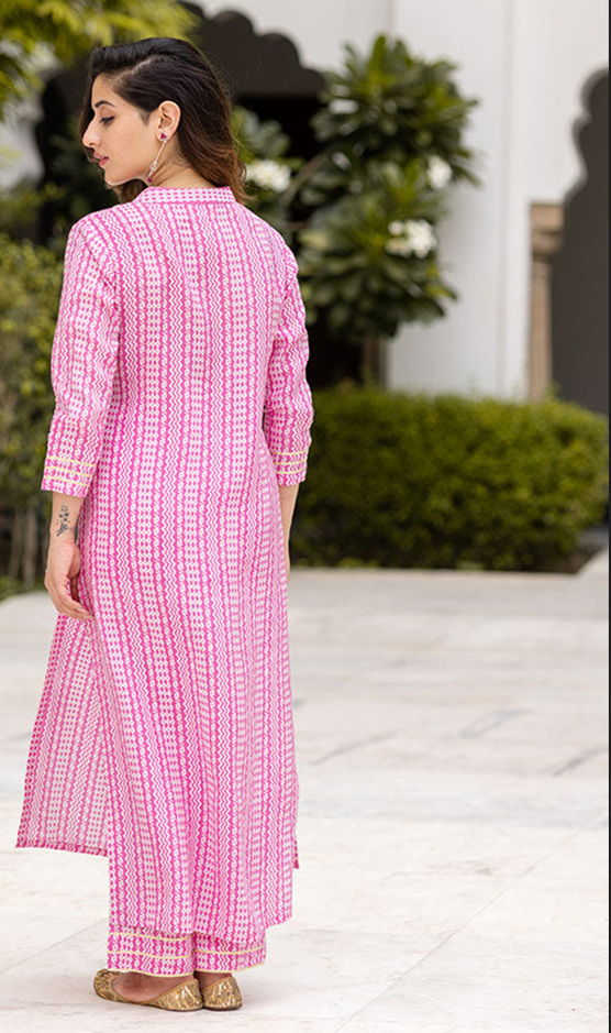 Pink Pure Muslin Kurti Set with Printed Work
