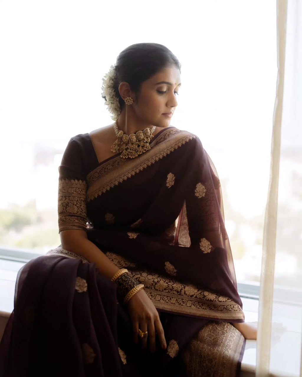 Incredible Wine Soft Silk Saree With Sizzling Blouse Piece