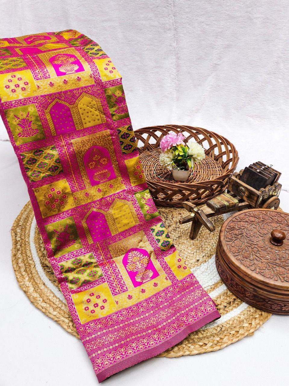 Lustrous Dark Pink Soft Silk Saree With Innovative Blouse Piece