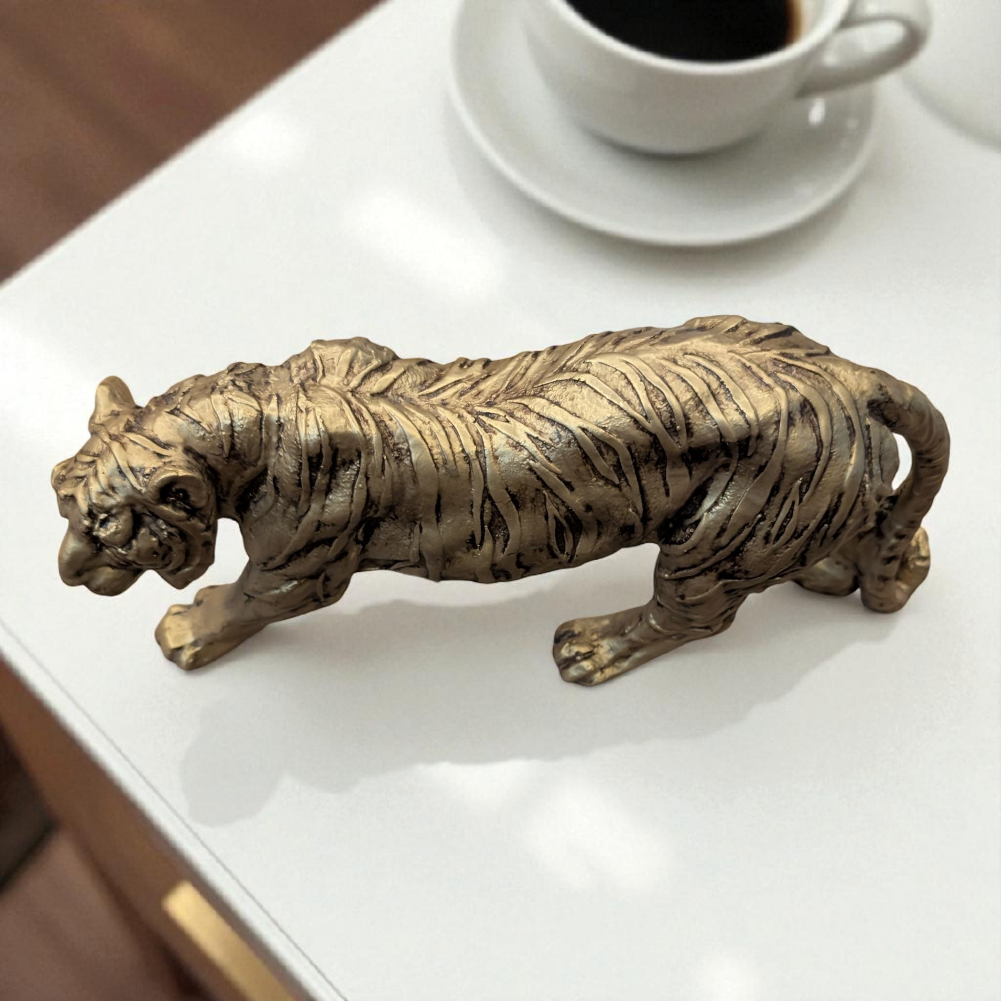 Bengal Tiger Statue - Majestic Wildlife Home/ Office Décor - Fabzie - Home Decor Elegance