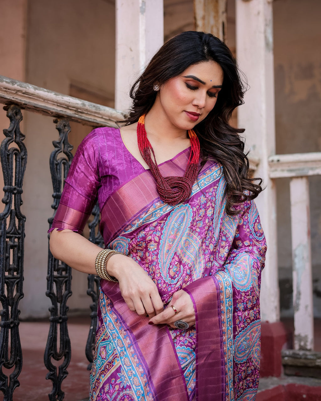 Printed Multicolor Linen Saree for Women with Multicolor Pallu and Ethnic Border – Lightweight Casual Wear