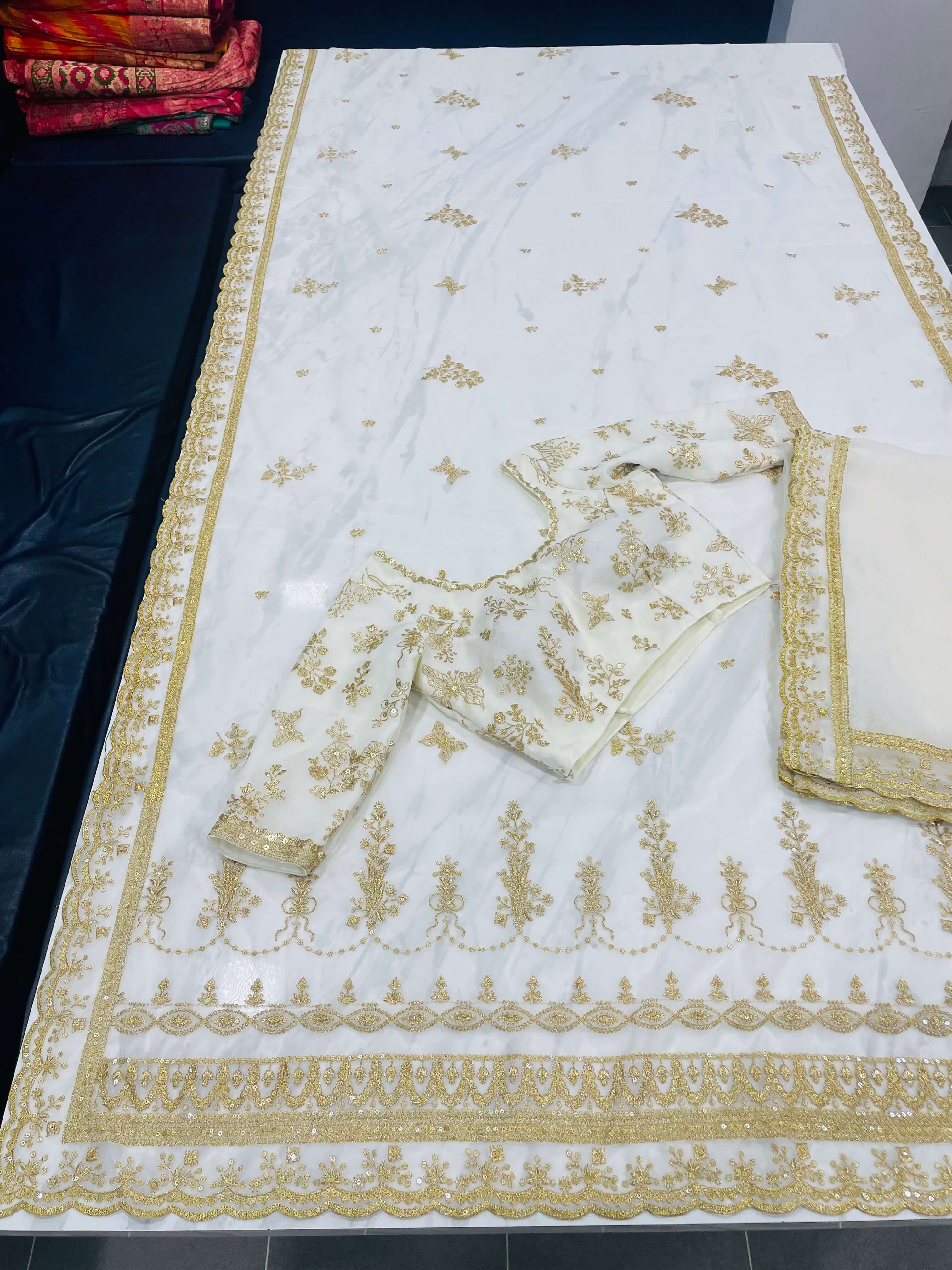 Off-White Half Sleeves Organza Silk Saree
