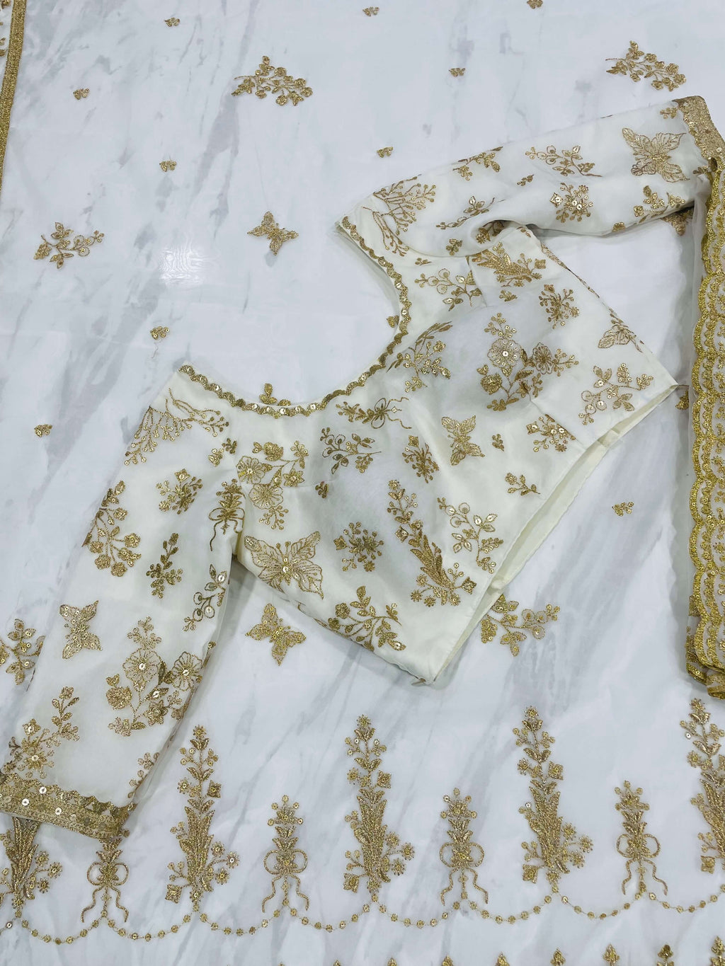 Off-White Half Sleeves Organza Silk Saree