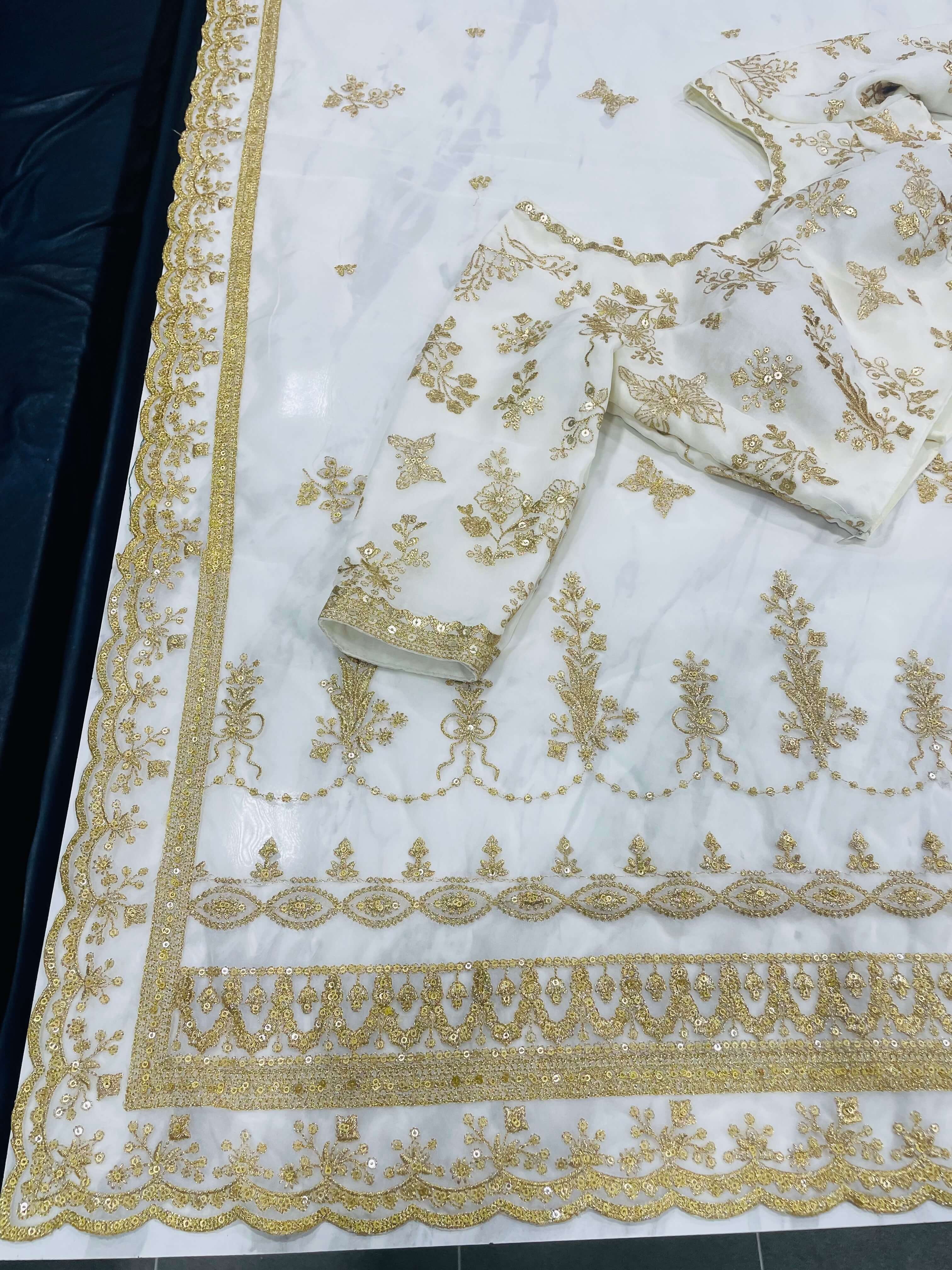 Off-White Half Sleeves Organza Silk Saree