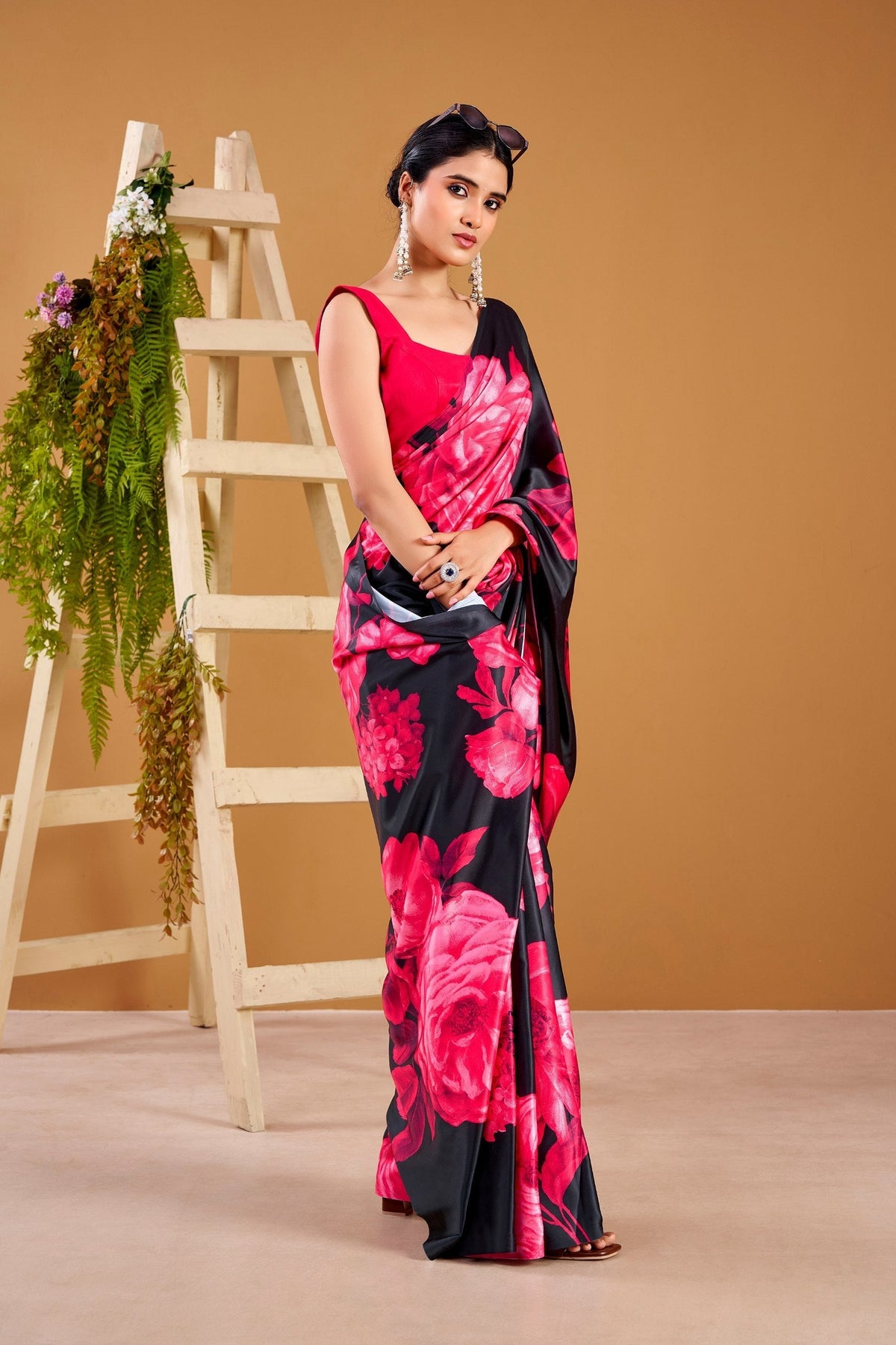 Pink Elegant Floral Print Satin Silk Saree with Plain Banglory Blouse Piece