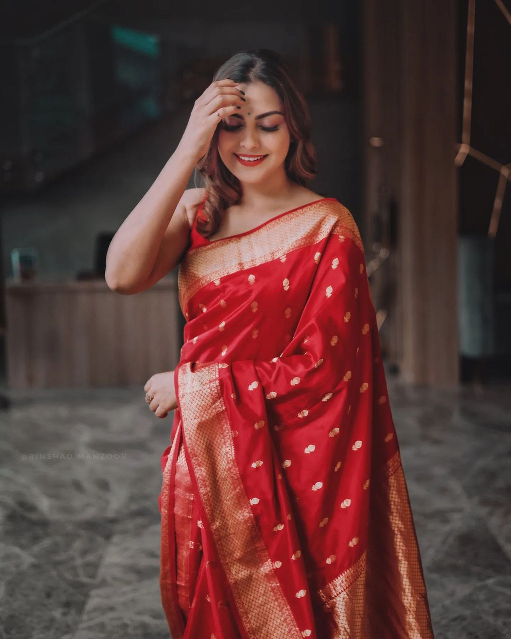 Cynosure Red Soft Banarasi Silk Saree With Demesne Blouse Piece