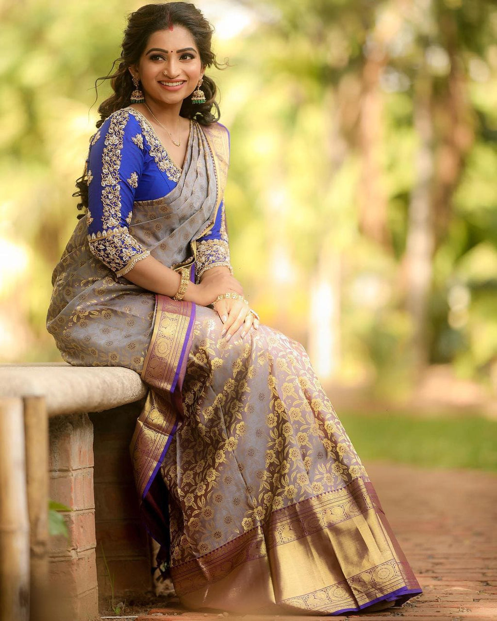 Palimpsest Grey Soft Banarasi Silk Saree With Two Snazzy Blouse Piece