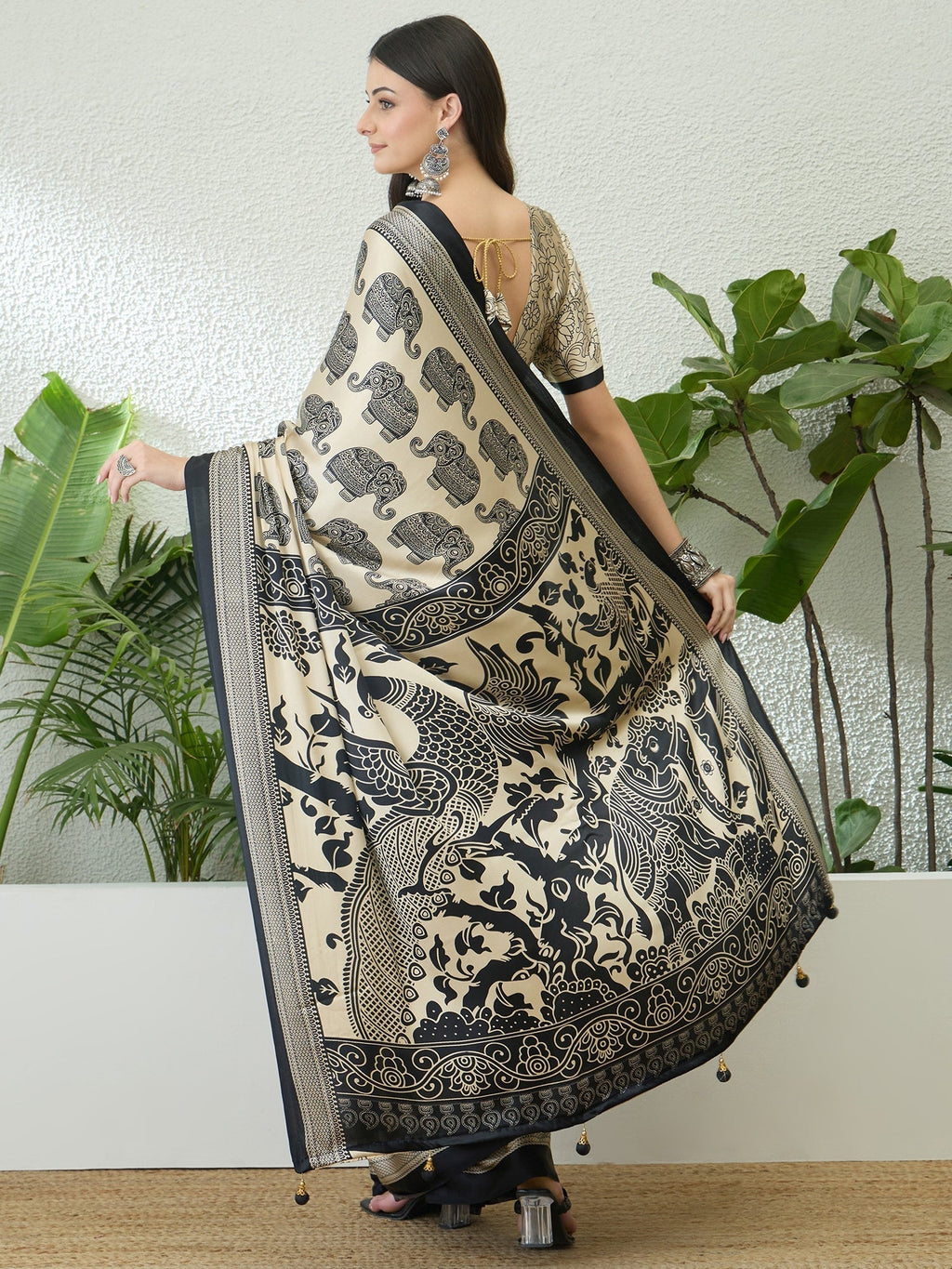 Aakriti Contemporary Semi Modal Saree for Special Occasions