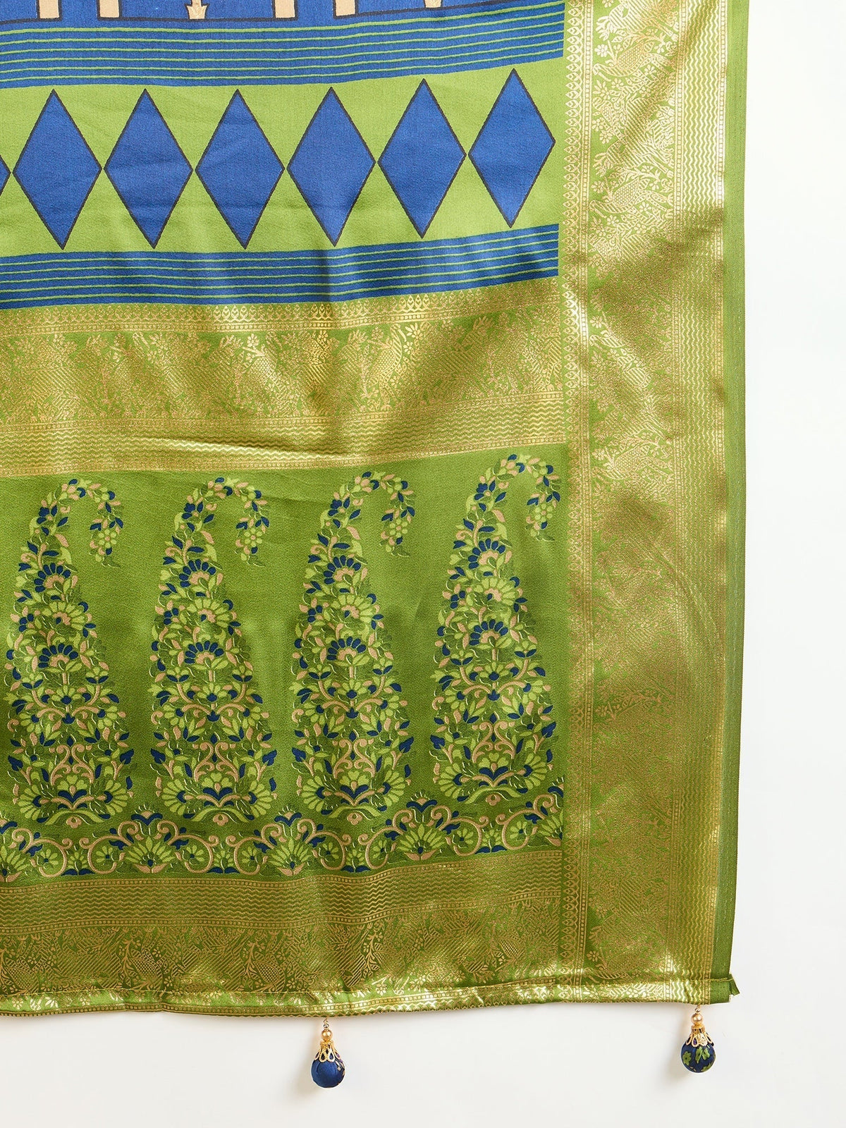 Aavira Classic Semi Modal Saree for Traditional Functions