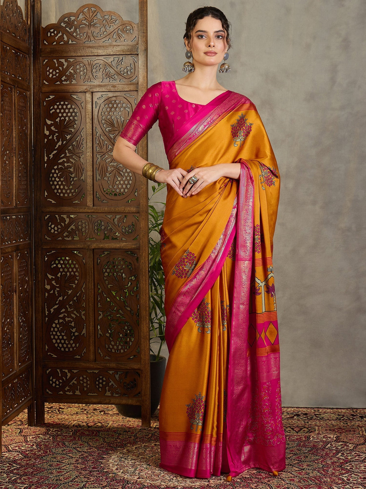 Aavira Classic Semi Modal Saree for Traditional Functions