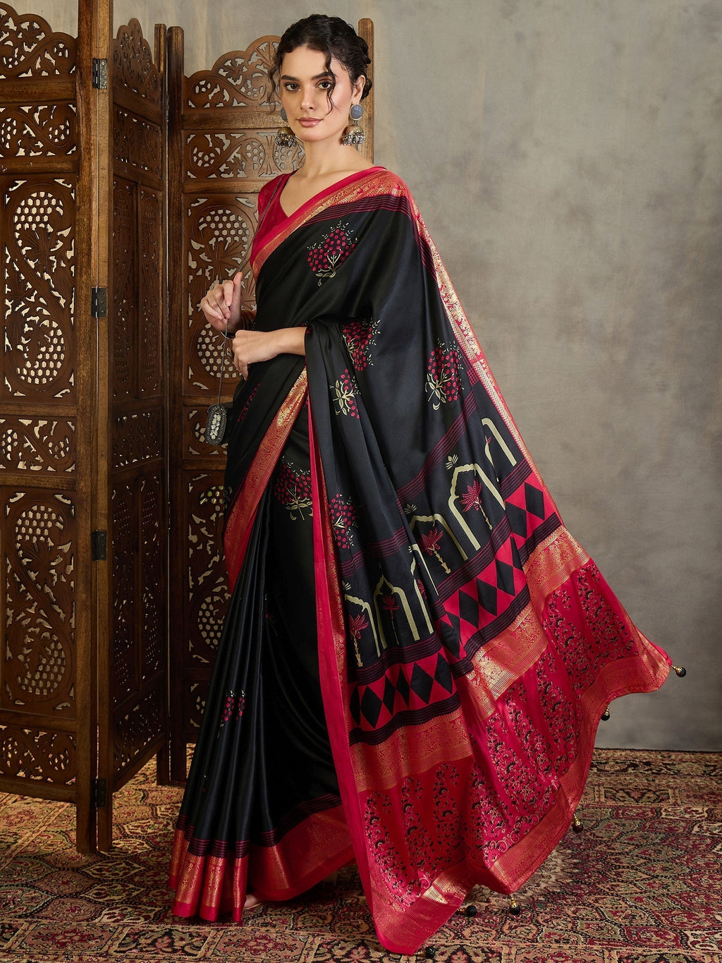 Aavira Classic Semi Modal Saree for Traditional Functions