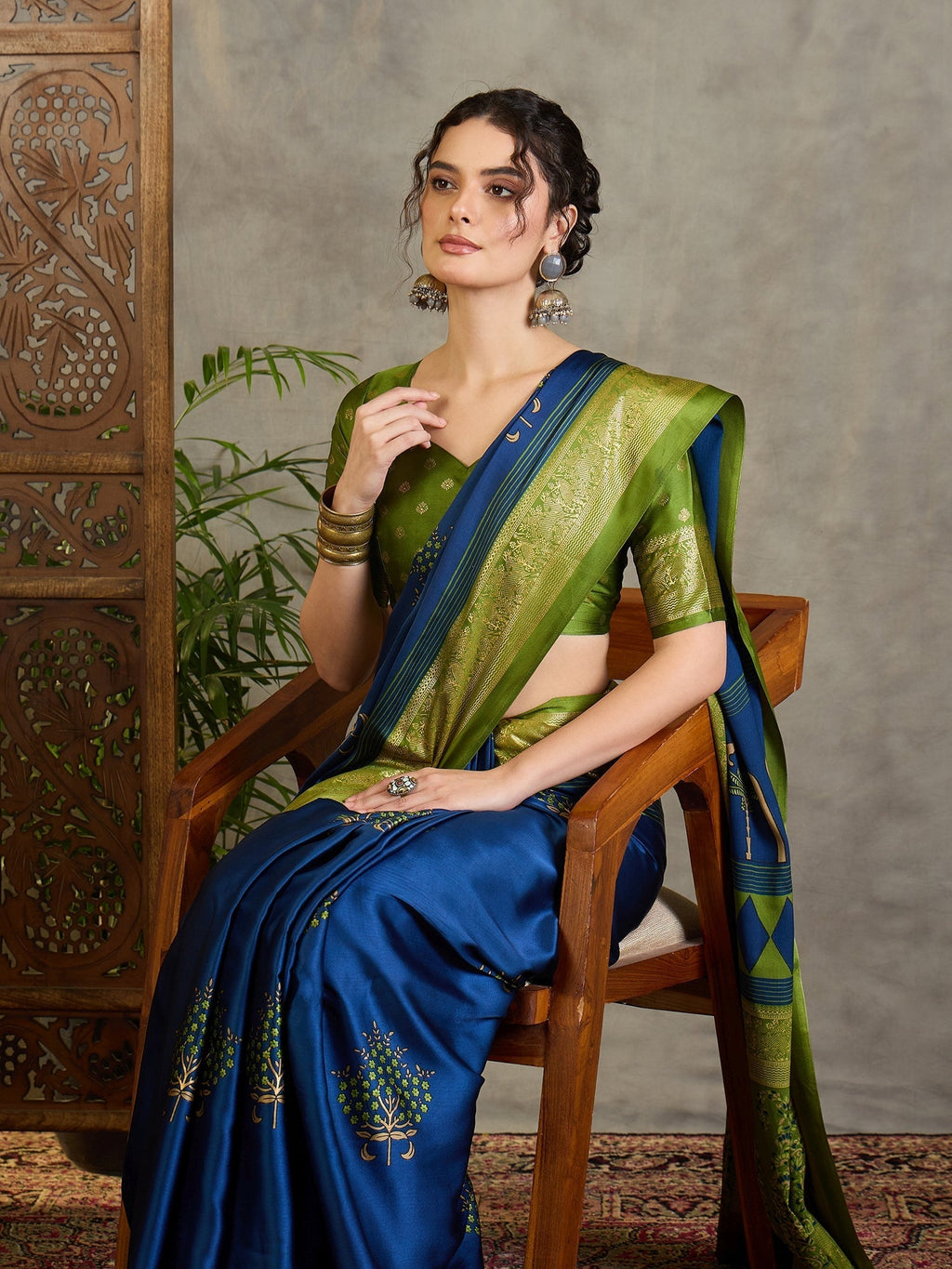 Aavira Classic Semi Modal Saree for Traditional Functions