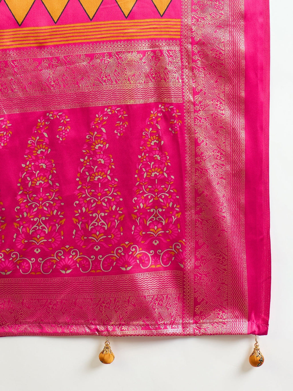 Aavira Classic Semi Modal Saree for Traditional Functions