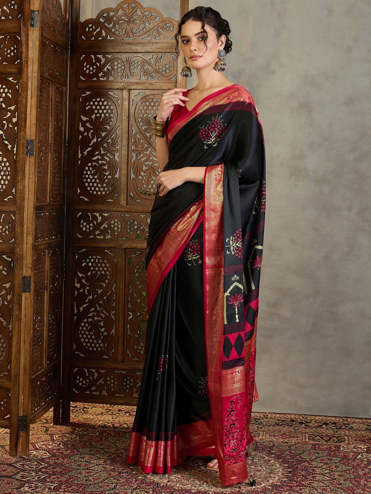 Aavira Classic Semi Modal Saree for Traditional Functions