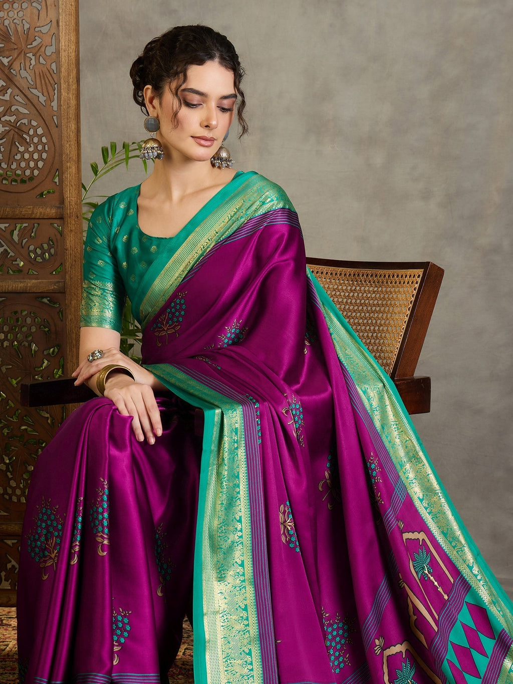 Aavira Classic Semi Modal Saree for Traditional Functions