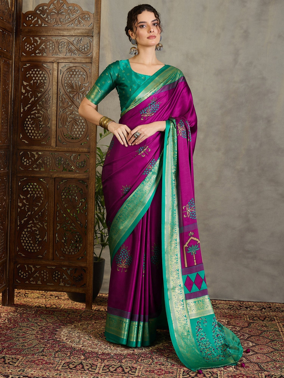 Aavira Classic Semi Modal Saree for Traditional Functions