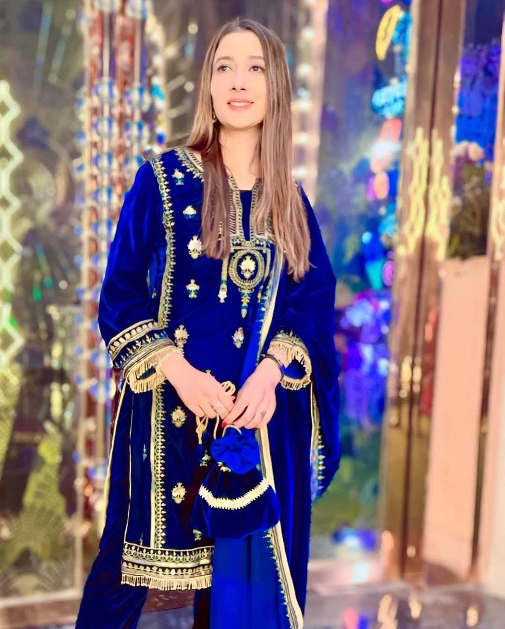 Blue Elegant Velvet Ensemble – Luxe Thread & Sequin Work