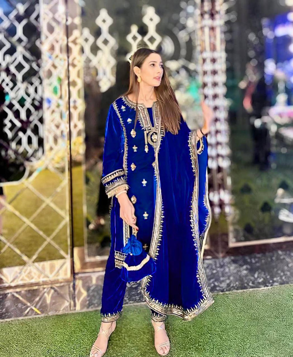Blue Elegant Velvet Ensemble – Luxe Thread & Sequin Work