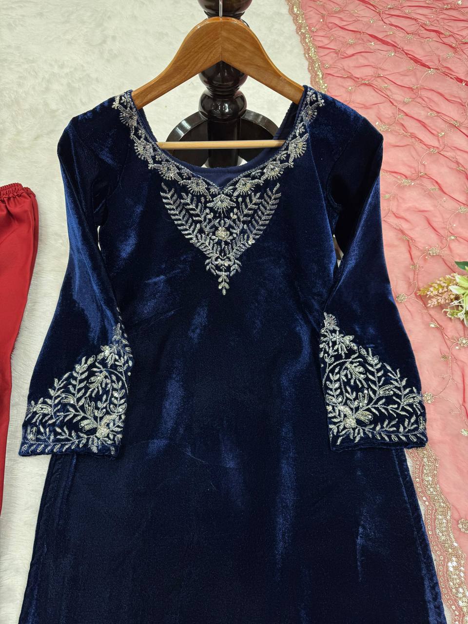 Blue Elegant Velvet Threadwork Suit Set