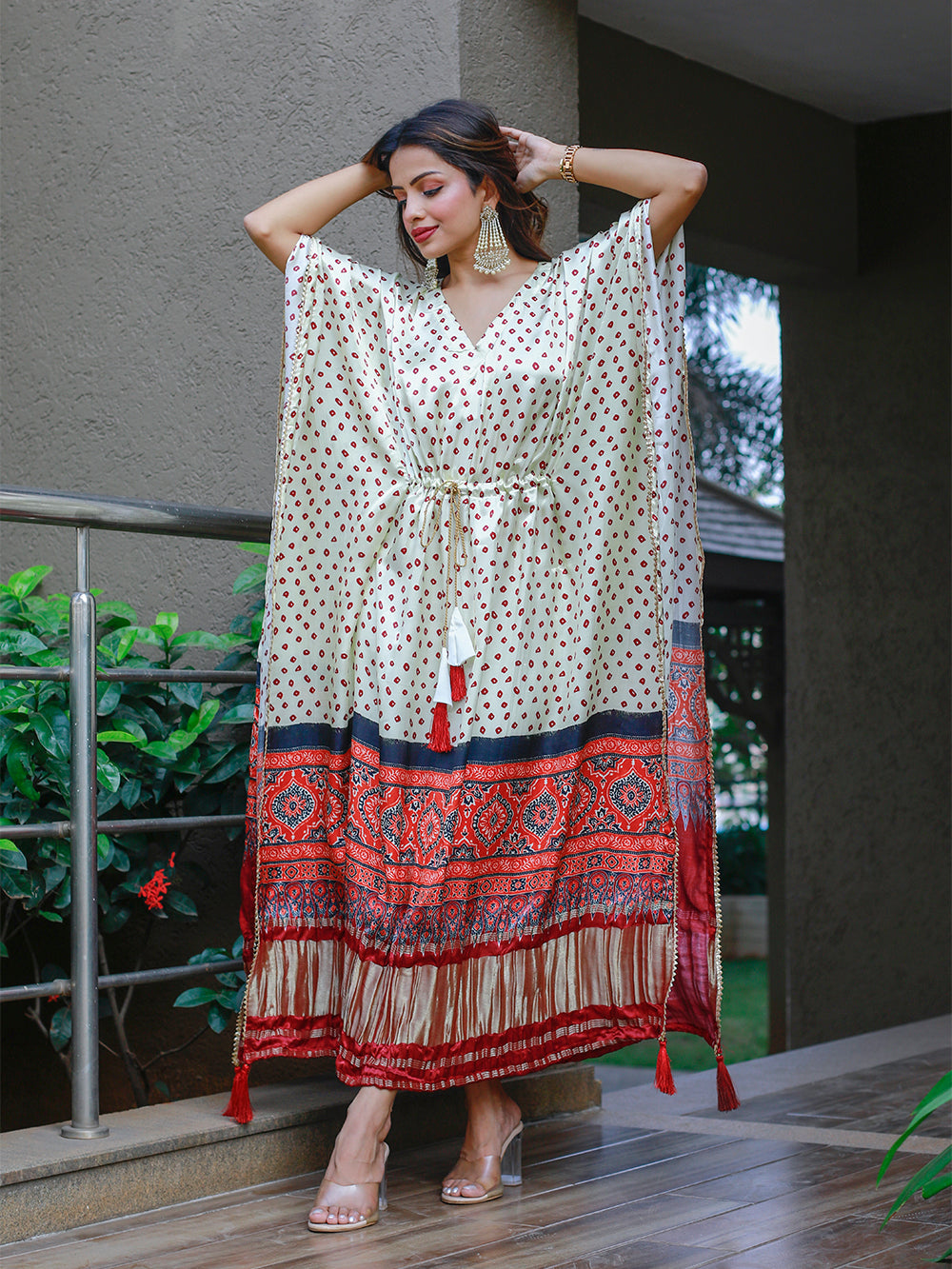 White Color Digital Print Pure Gaji Silk Kaftan