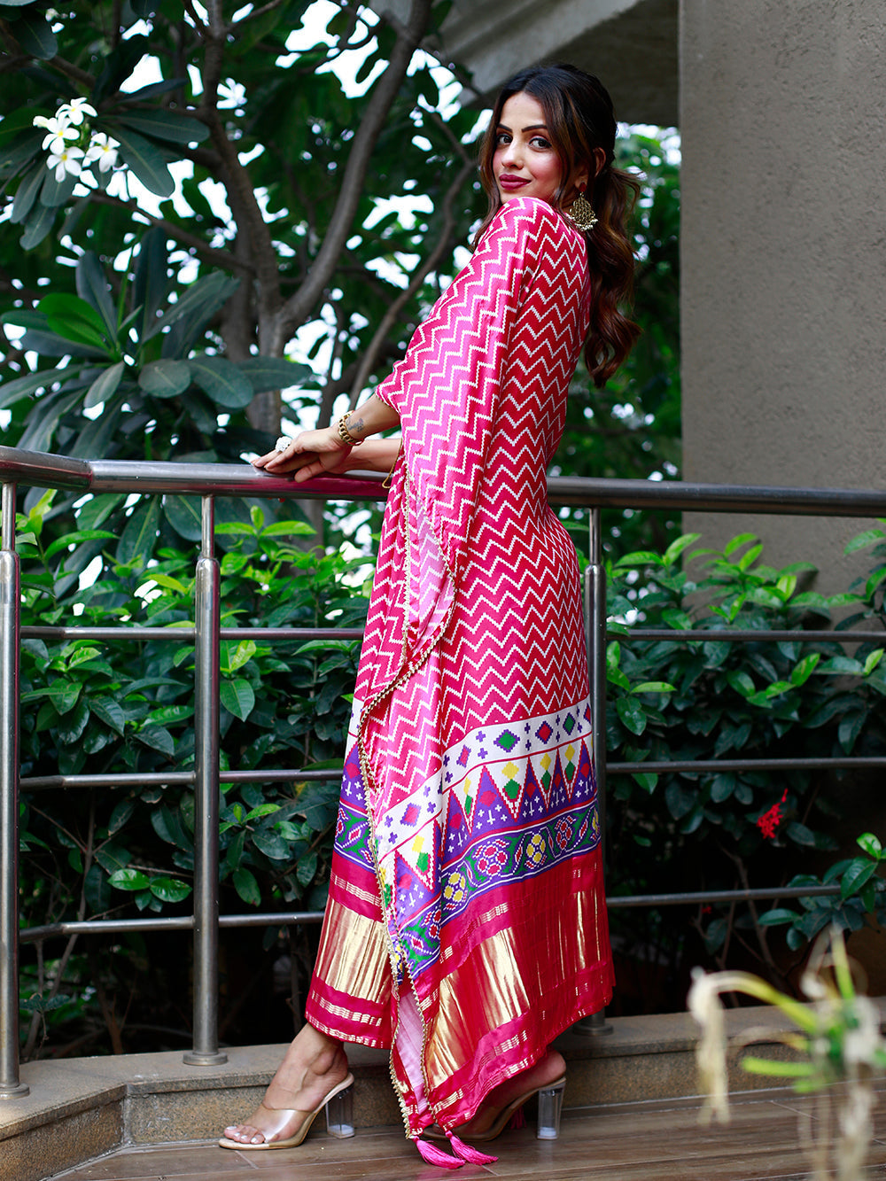 Pink & White Color Digital Print Pure Gaji Silk Kaftan