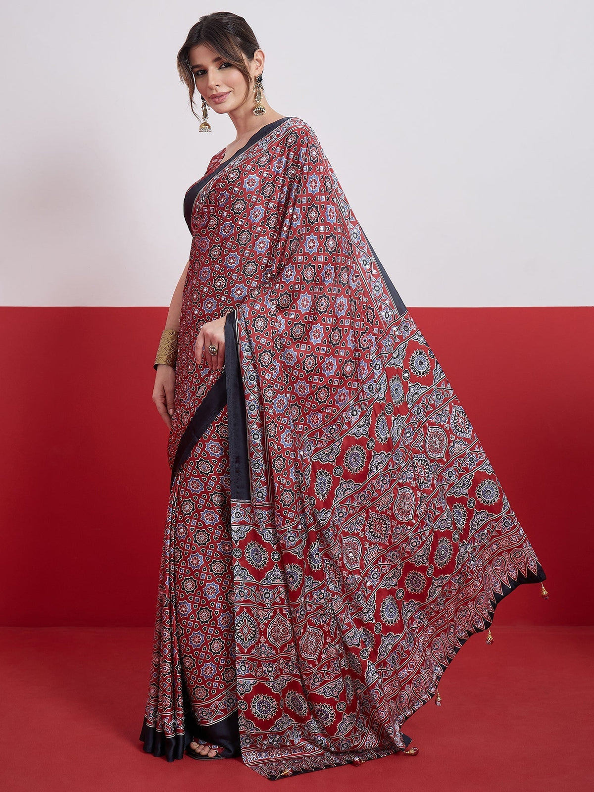 Elakshi Mirror Work Semi Modal Saree for Wedding & Party Wear