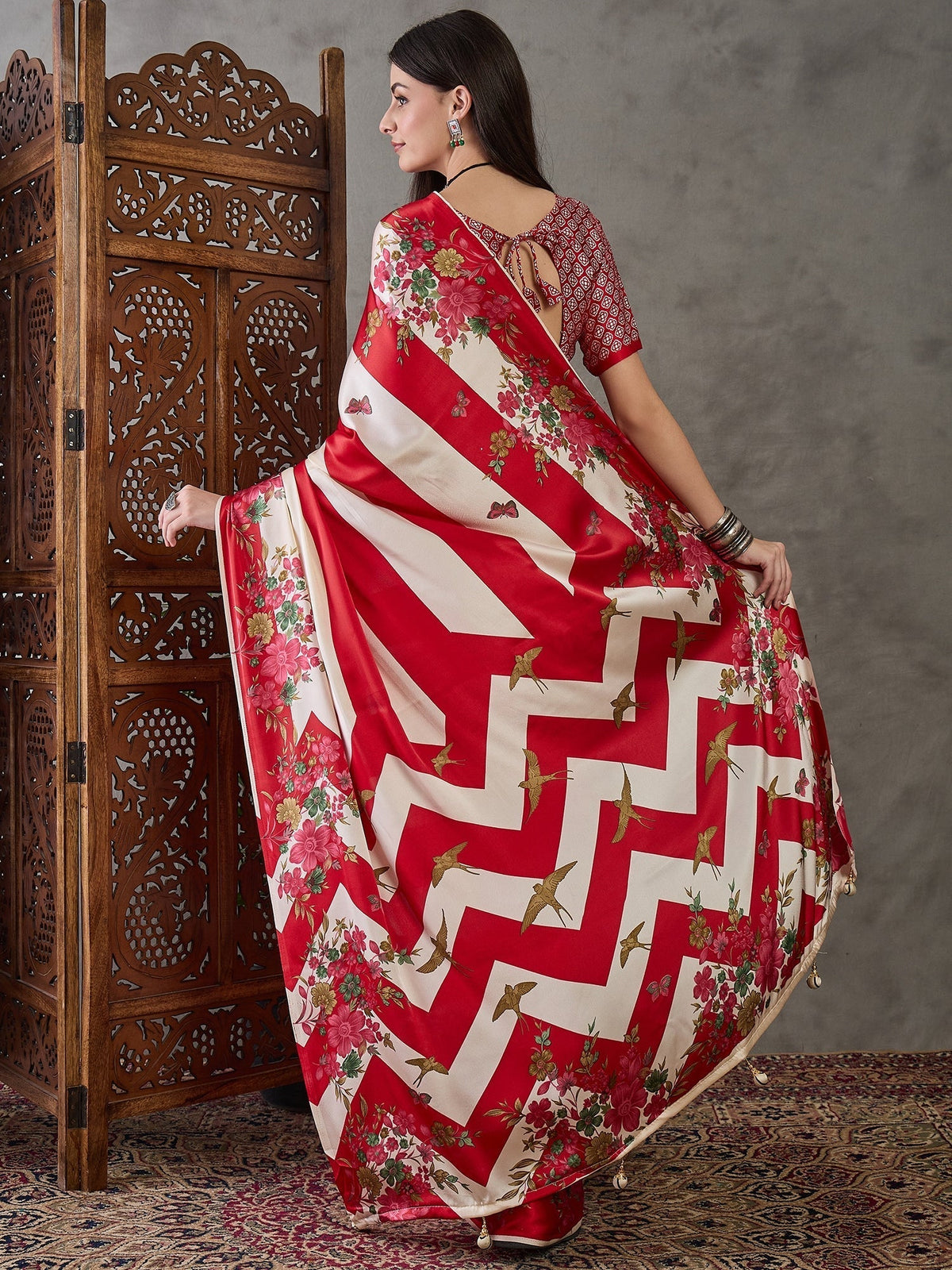 Elaria Contemporary Semi Modal Saree for Special Occasions