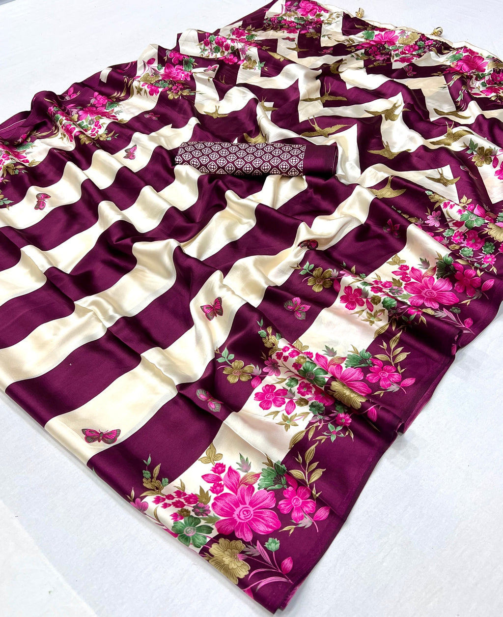 Elaria Contemporary Semi Modal Saree for Special Occasions