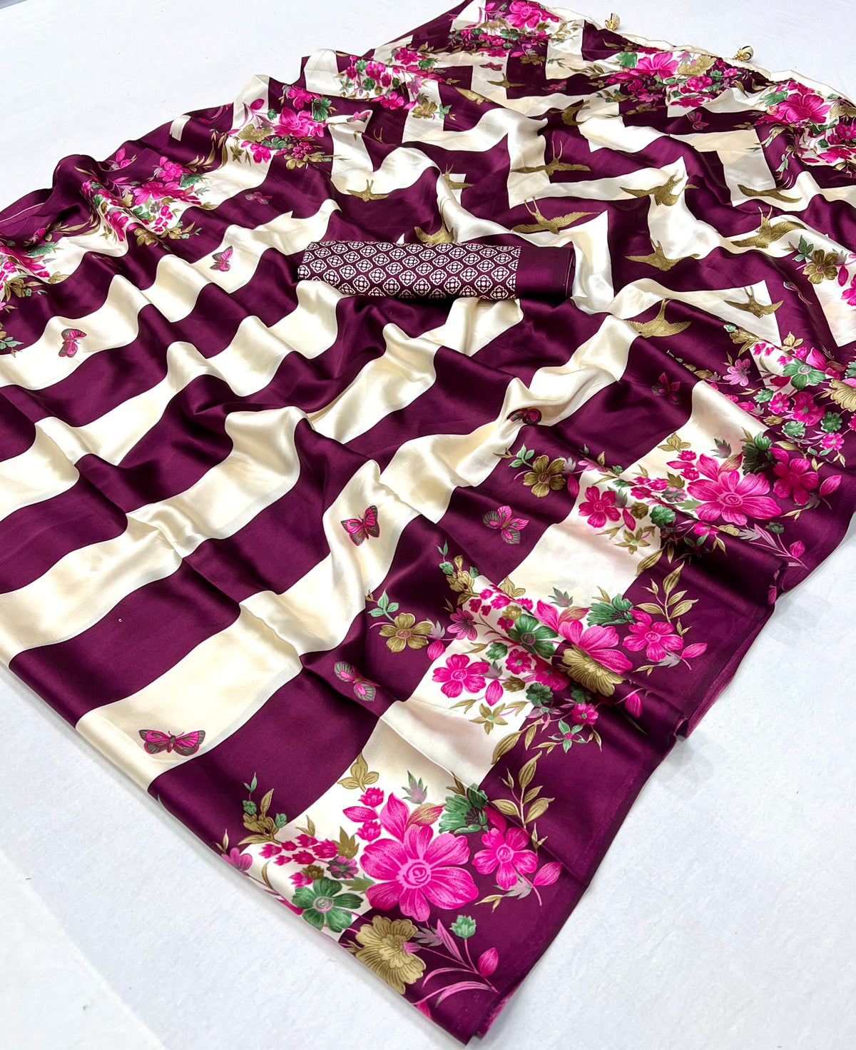 Elaria Contemporary Semi Modal Saree for Special Occasions