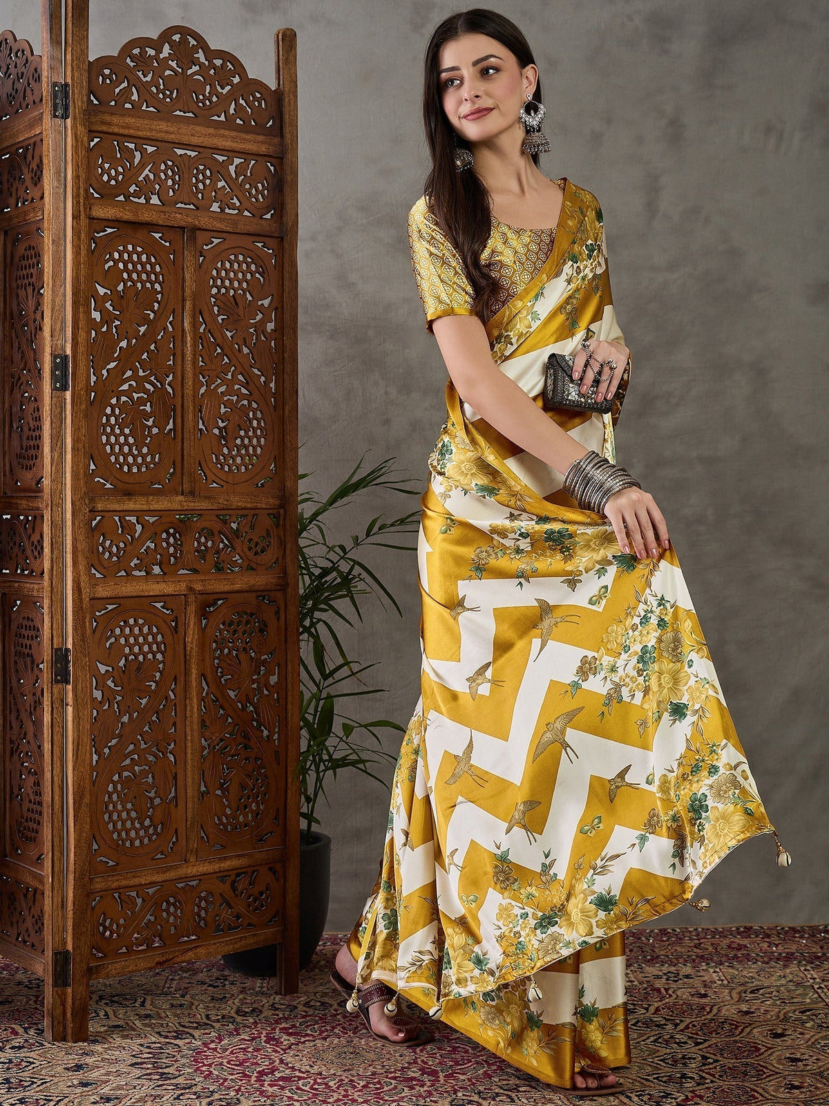 Elaria Contemporary Semi Modal Saree for Special Occasions