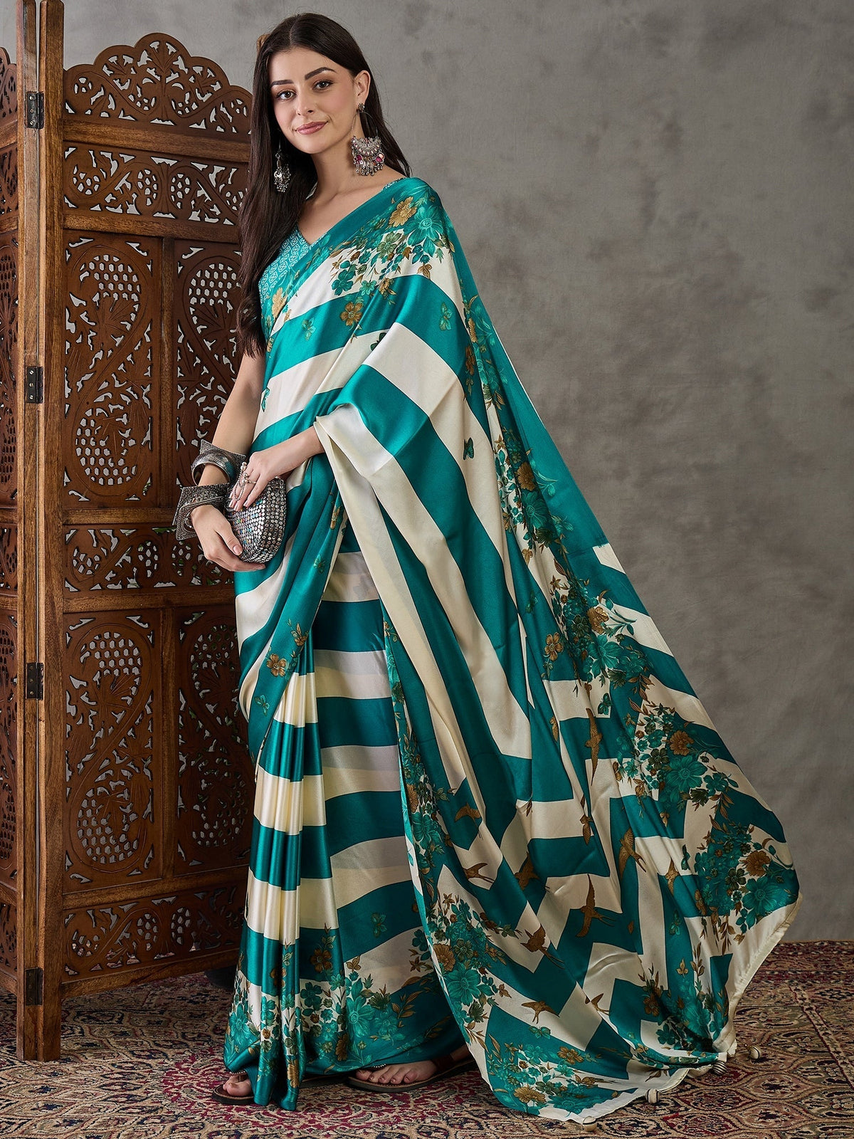 Elaria Contemporary Semi Modal Saree for Special Occasions