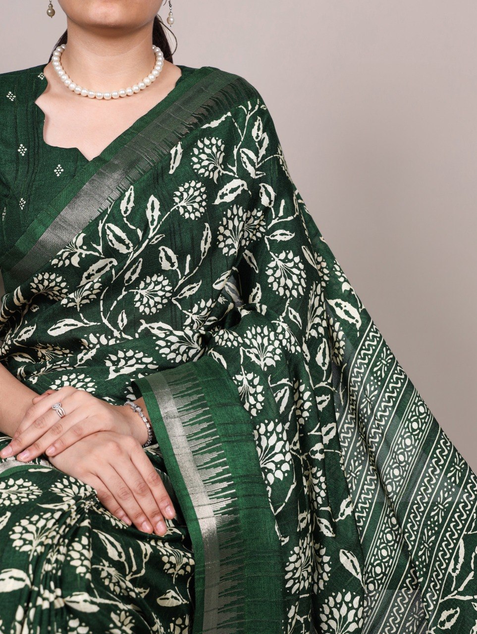 Floral Printed Slub Silk Saree