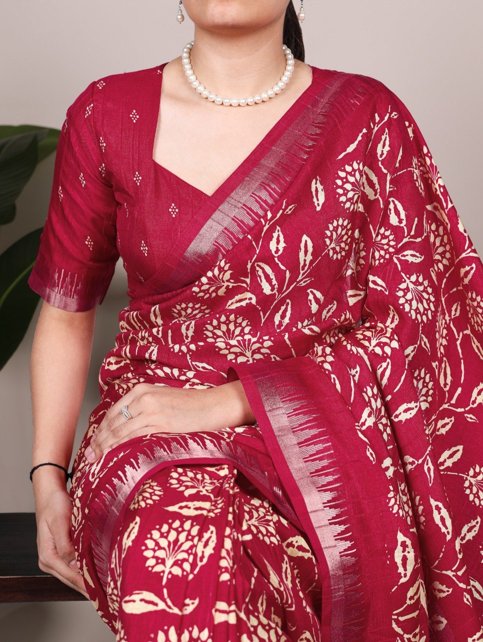 Floral Printed Slub Silk Saree