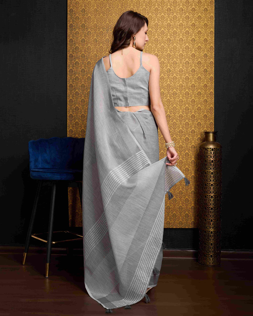 Gray Elegant Solid Saree with Zari Border – Timeless Grace