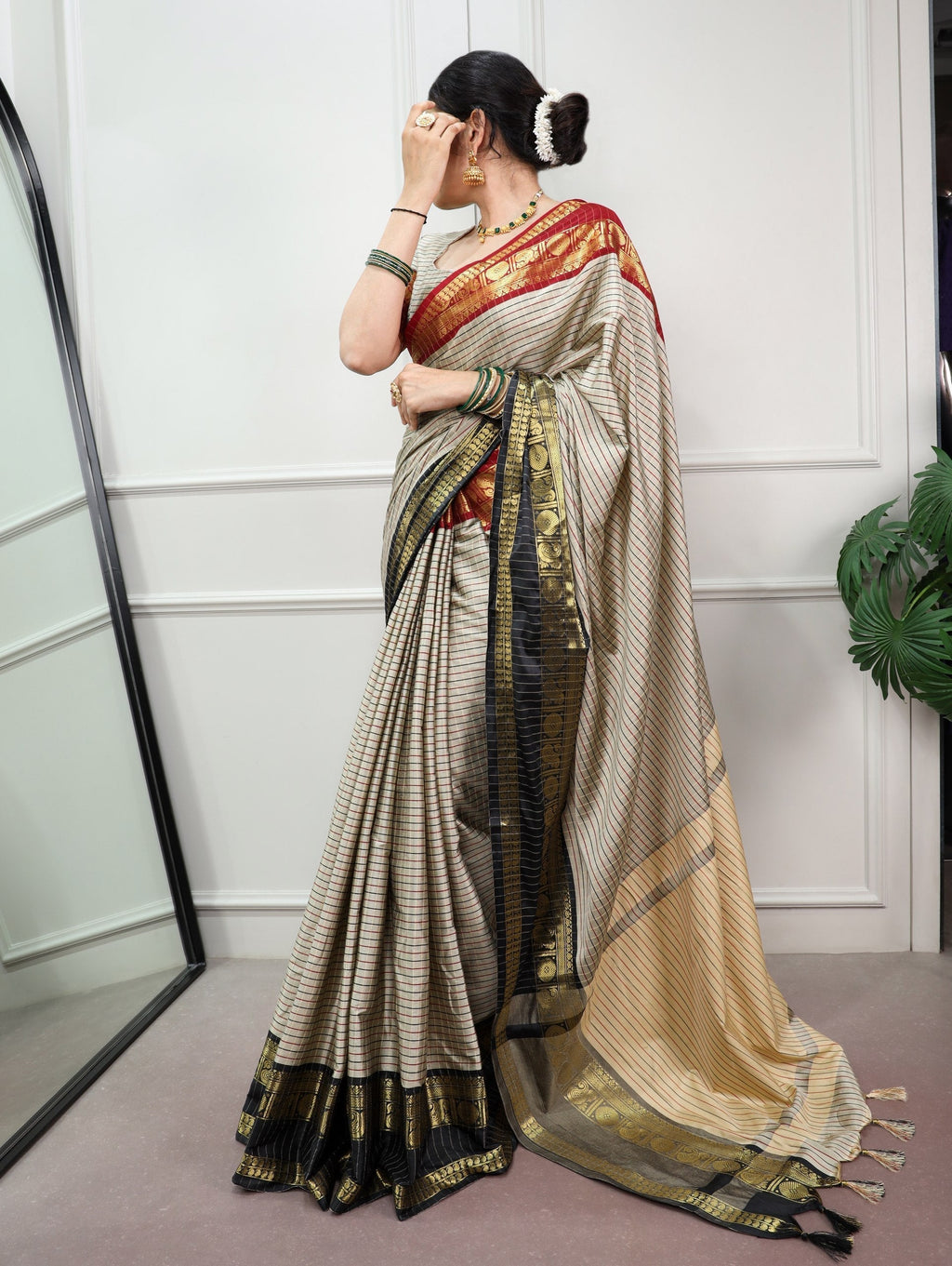 Gray Silk Checks Border Saree