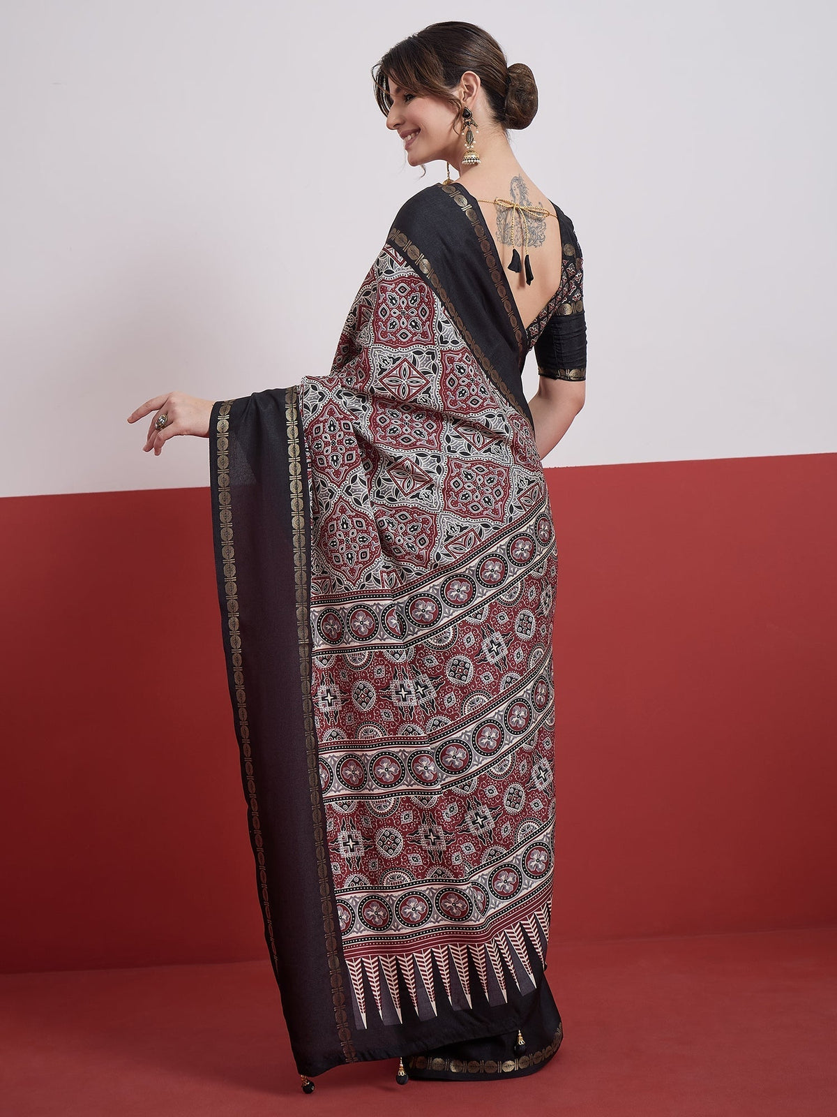 Kashmira Textured Tussar Silk Saree for Festive Wear
