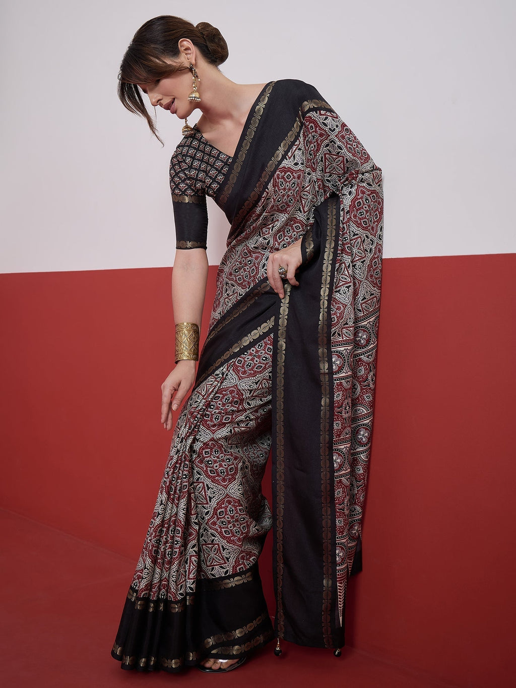 Kashmira Textured Tussar Silk Saree for Festive Wear