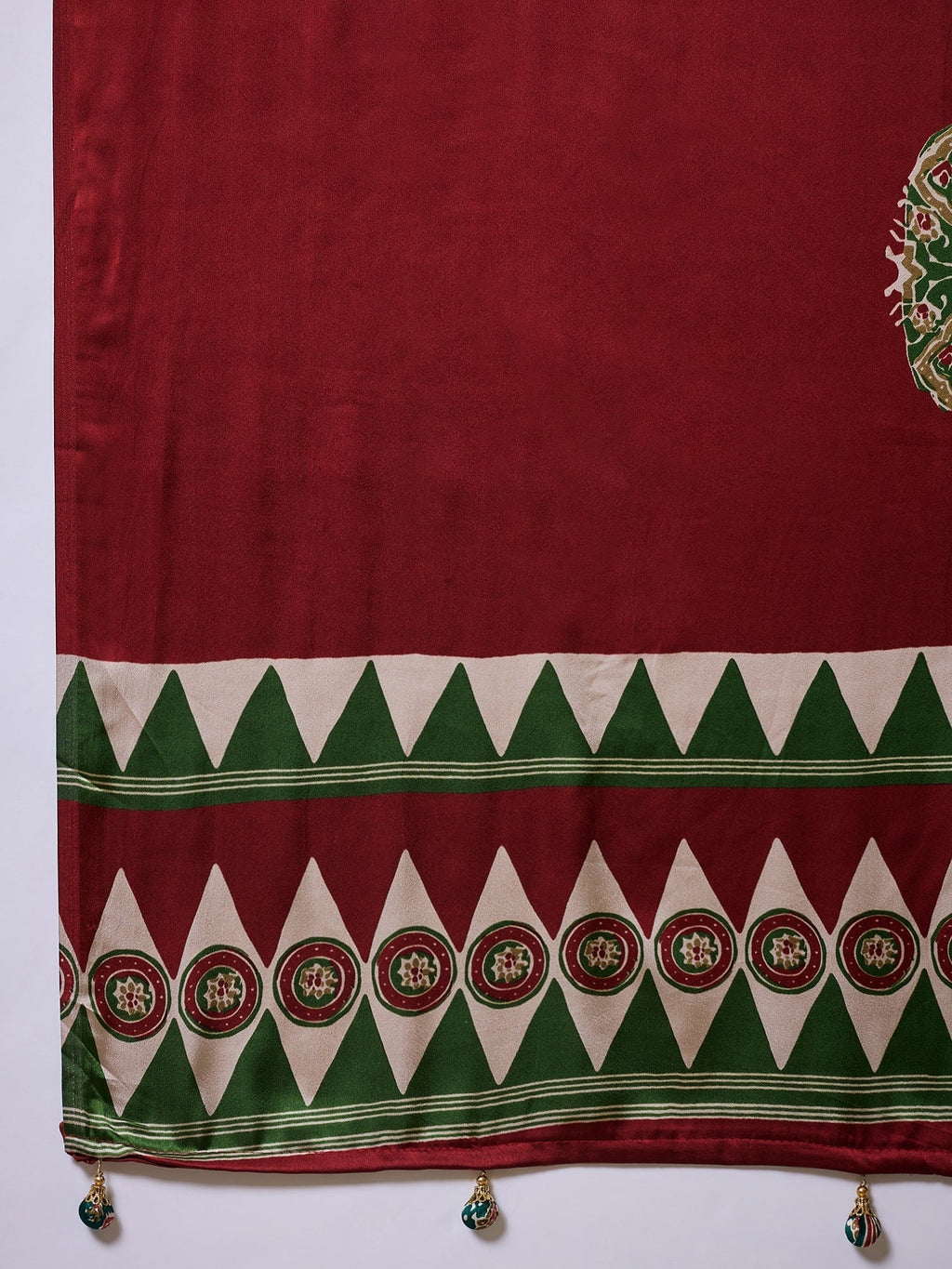 Kiyana Elegant Semi Modal Saree for Wedding Functions