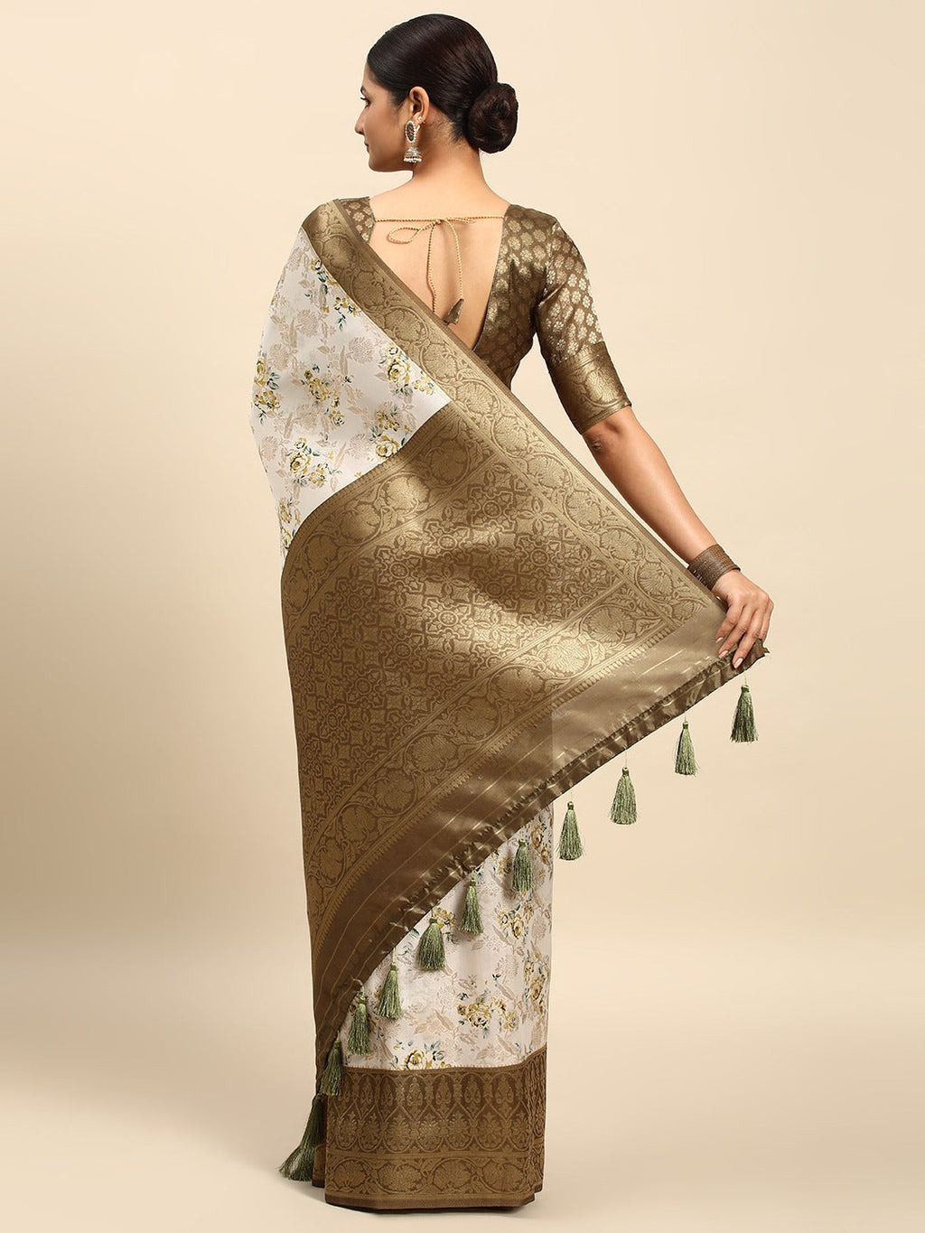 Mehendi Green Breathtaking Soft Silk Saree