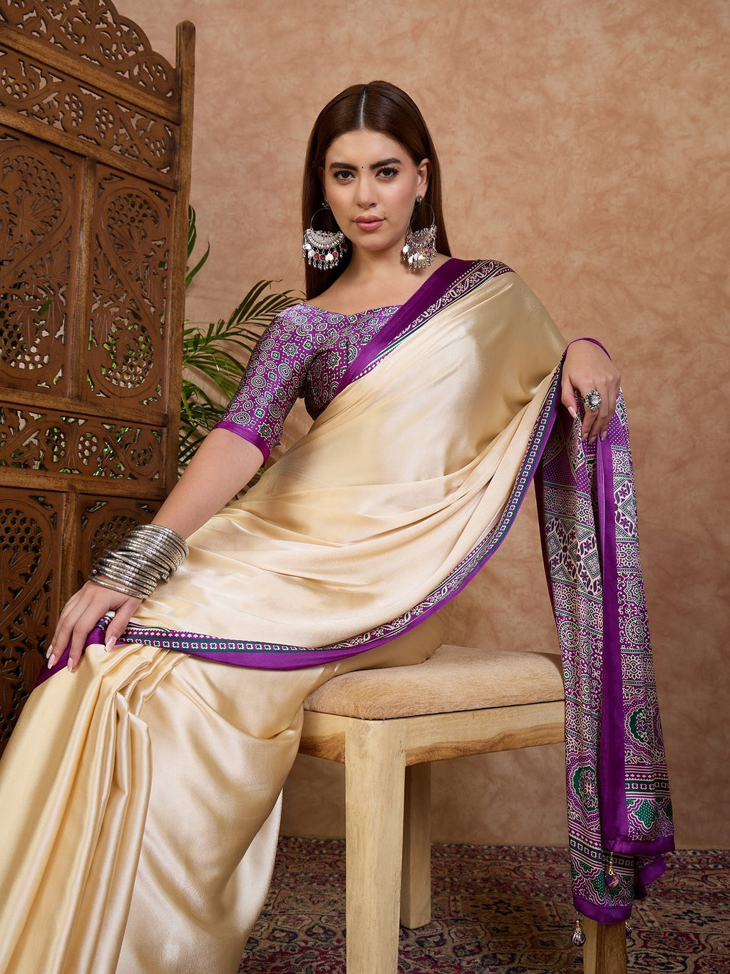 Miranvi Contemporary Semi Modal Saree for Special Occasions