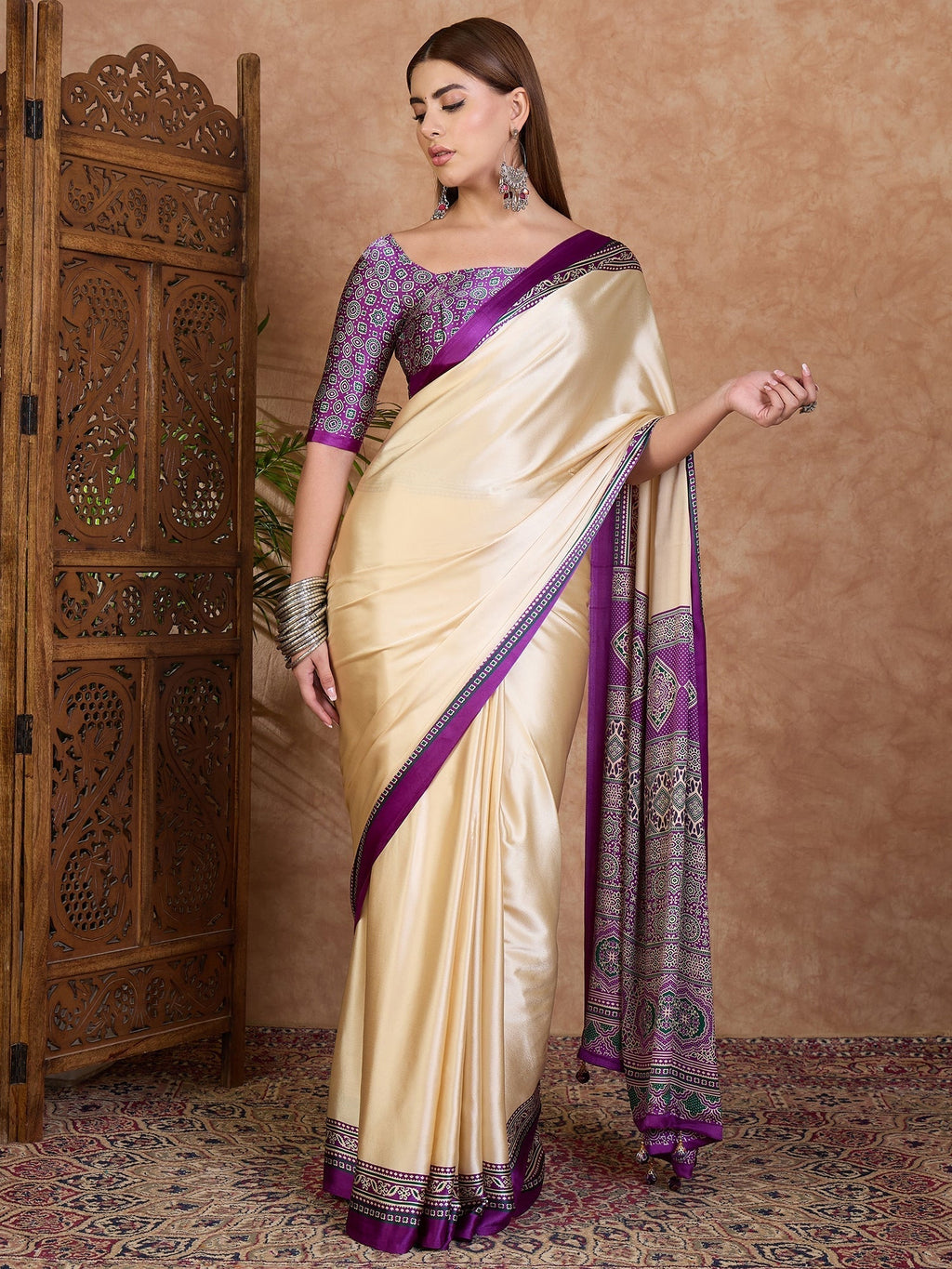 Miranvi Contemporary Semi Modal Saree for Special Occasions