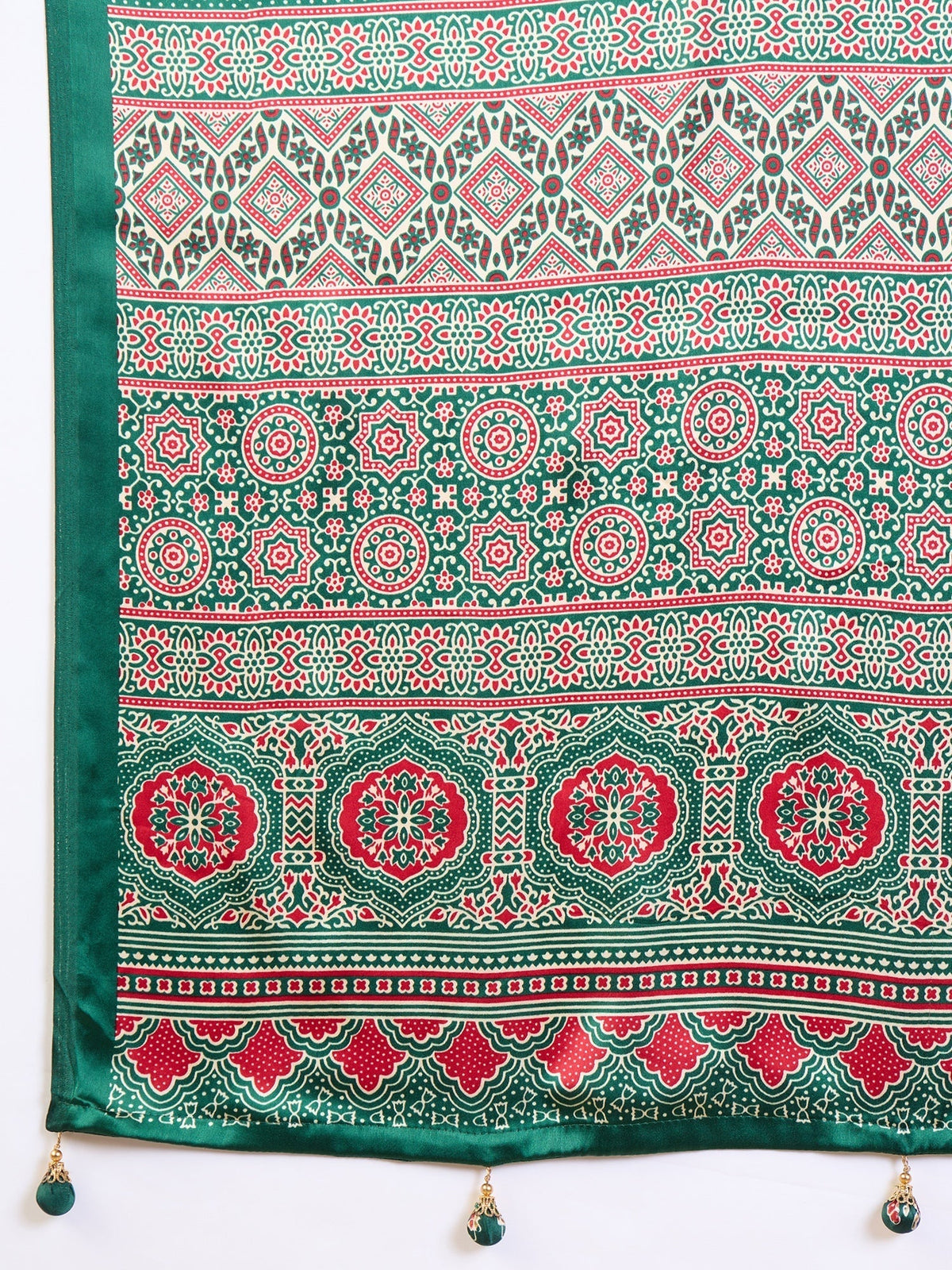 Miranvi Contemporary Semi Modal Saree for Special Occasions