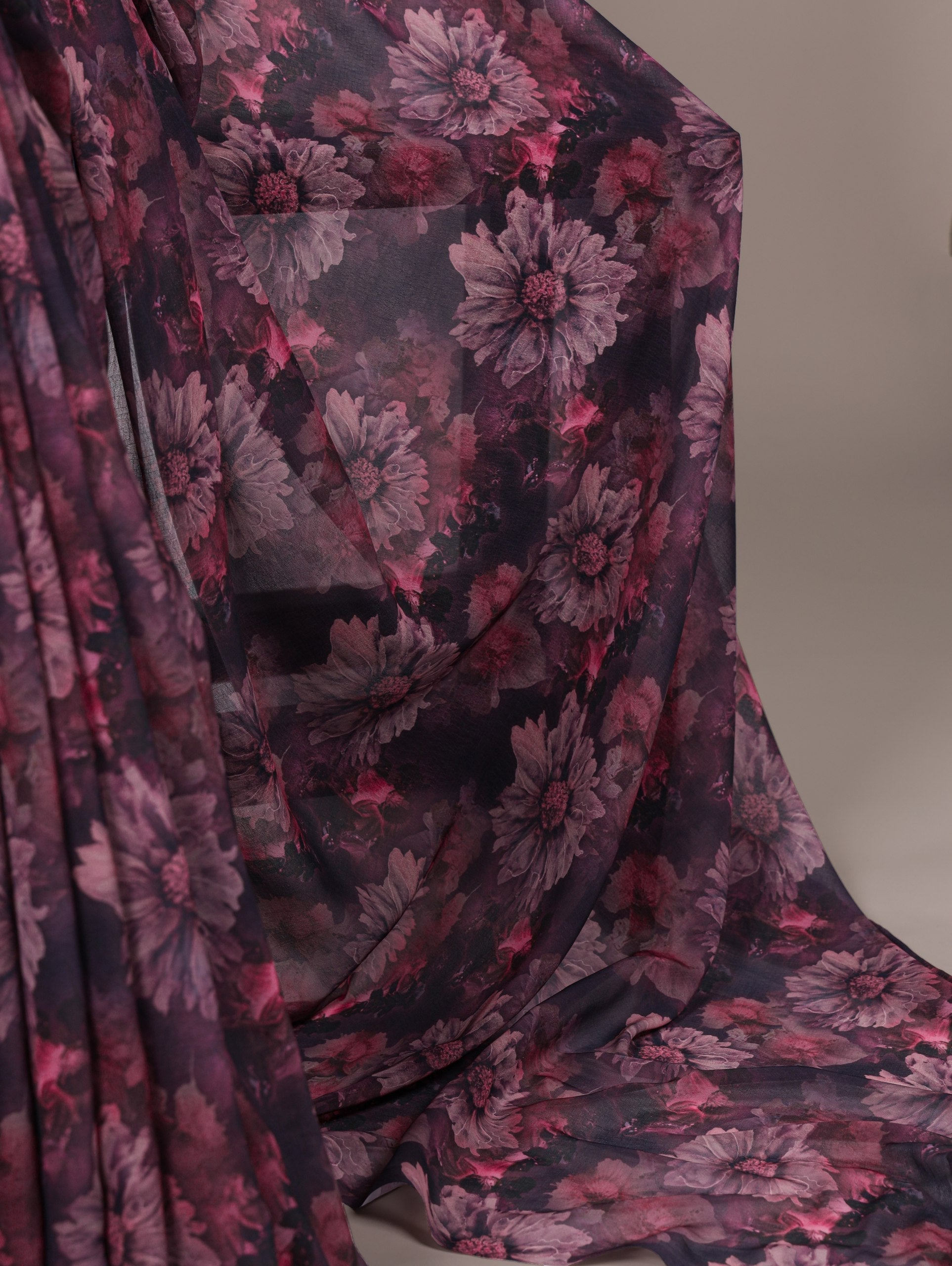 Onion Elegant Weightless Marbal Floral Print Saree with Matching Blouse � Unstitched Ensemble
