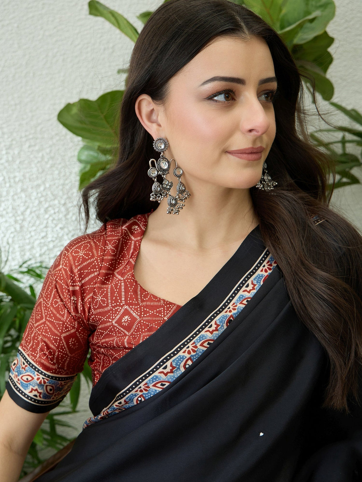 Reyanshi Classic Semi Modal Saree for Traditional Functions