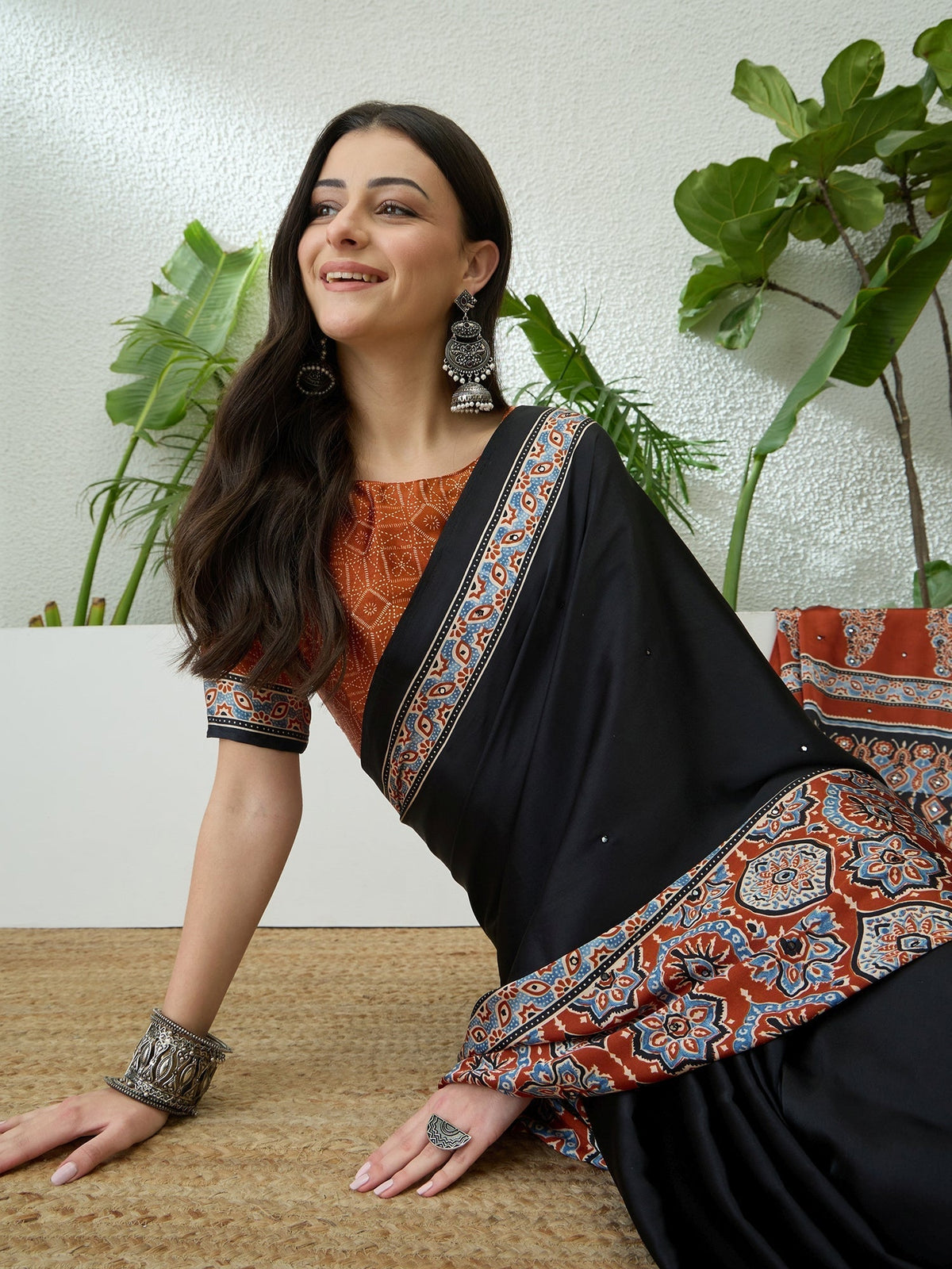 Reyanshi Classic Semi Modal Saree for Traditional Functions