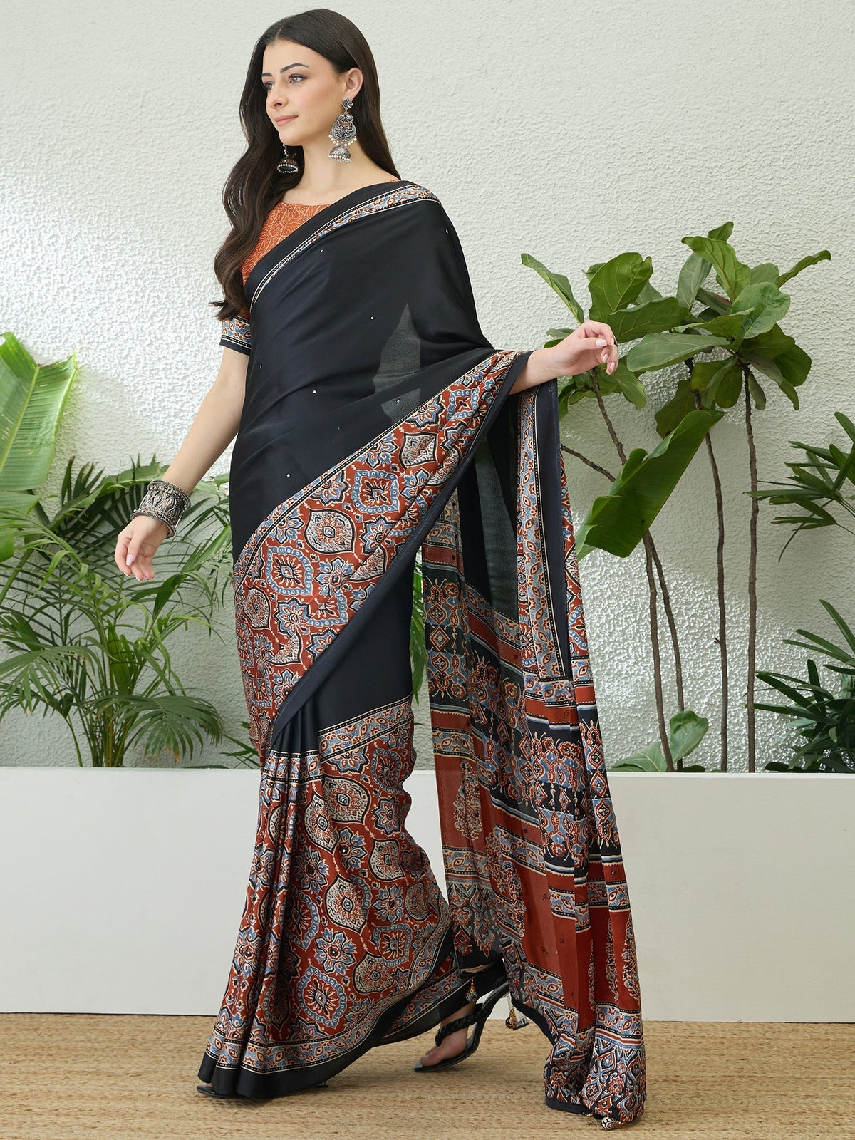 Reyanshi Classic Semi Modal Saree for Traditional Functions