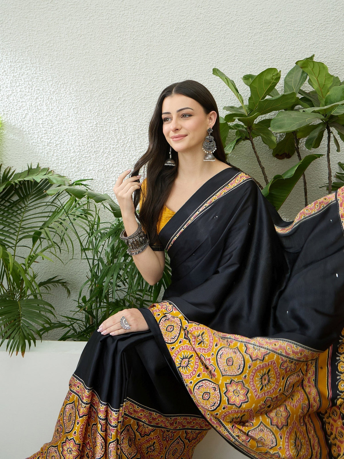 Reyanshi Classic Semi Modal Saree for Traditional Functions