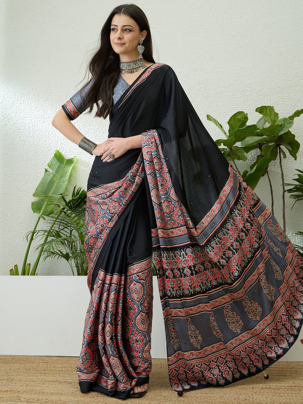 Reyanshi Classic Semi Modal Saree for Traditional Functions