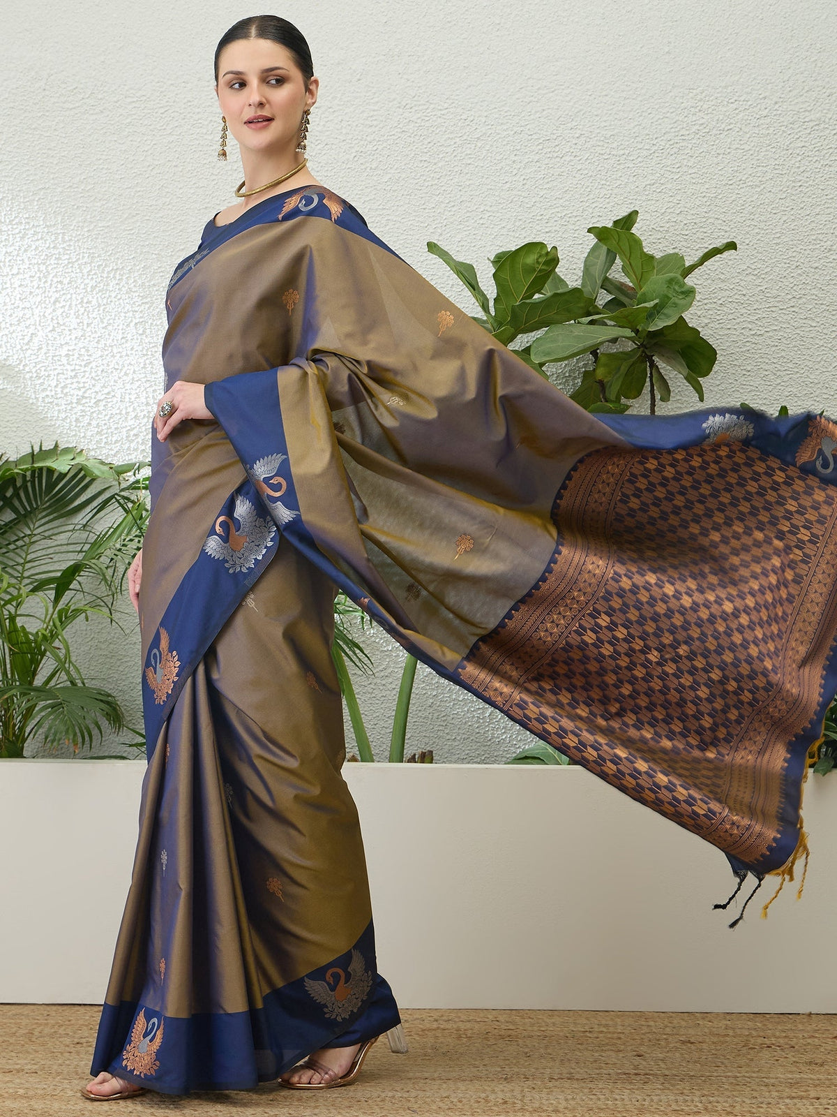 Tarunika Handloom Silk Saree for Wedding & Festive Wear
