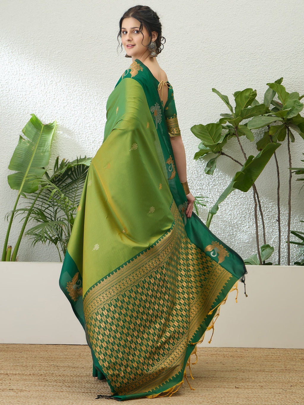 Tarunika Handloom Silk Saree for Wedding & Festive Wear